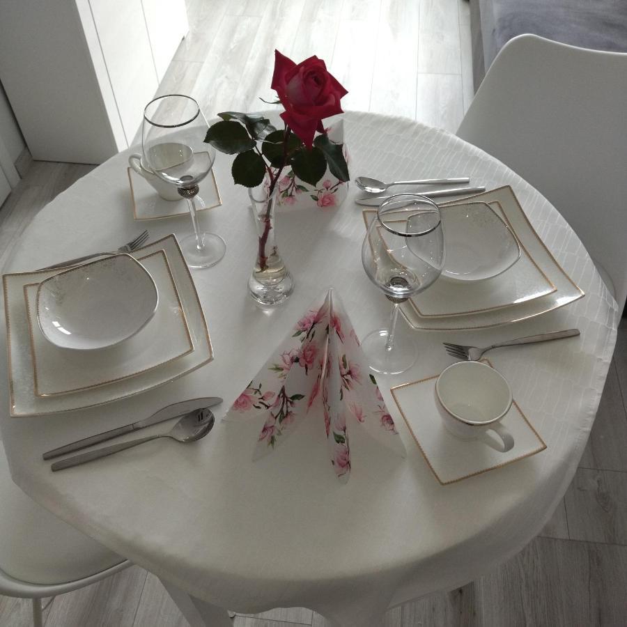 Apartament "Calimera" Apartment ชวีโนวิชแจ ภายนอก รูปภาพ